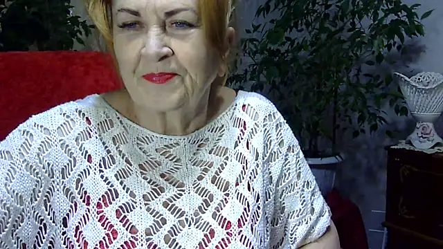 Emma52610 online show from 12-28-24, 12:24