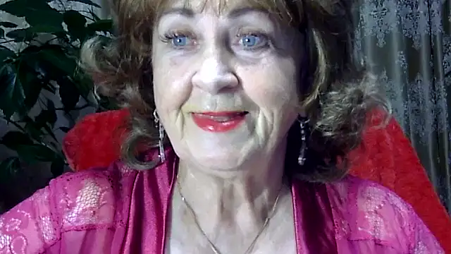 Emma52610 online show from 11-22-25, 07:18