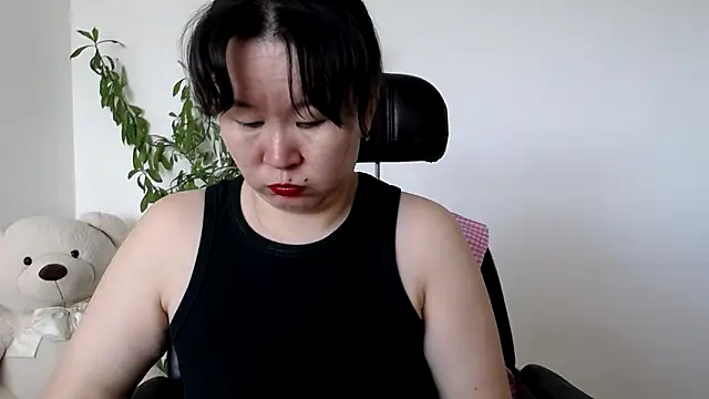 Akira xx online show from 05-20-26, 02:29