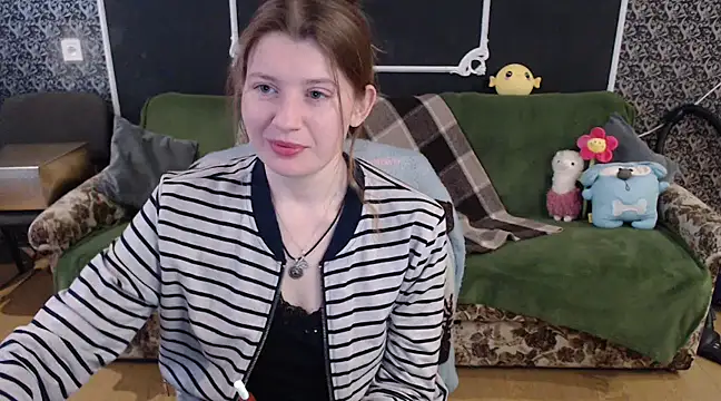 Snapshot of Gr4_soul_ chatting on 03-09-25, 07:12 Gr4 soul online show from 03-09-25, 07:12