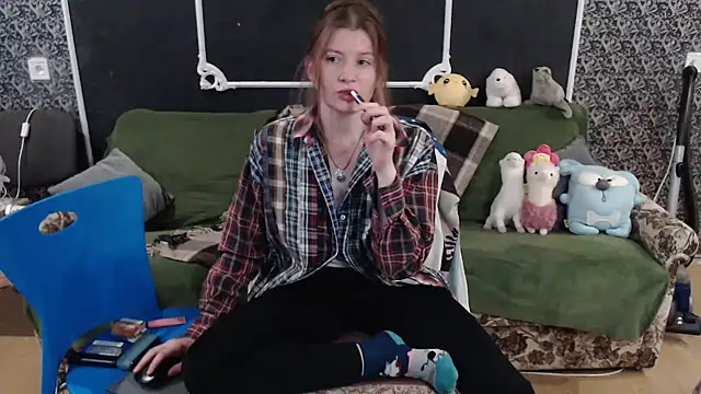 Snapshot of Gr4_soul_ chatting on 10-05-25, 06:12 Gr4 soul online show from 10-05-25, 06:12