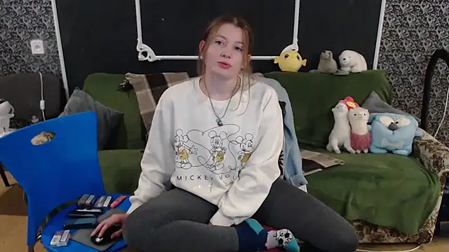 Snapshot of Gr4_soul_ chatting on 11-10-25, 12:15 Gr4 soul online show from 11-10-25, 12:15