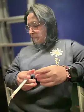 Snapshot of DannaaMeliza chatting on 12-26-24, 04:25 DannaaMeliza online show from 12-26-24, 04:25