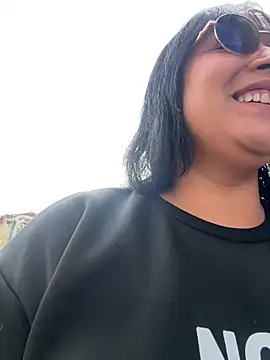 Snapshot of DannaaMeliza chatting on 01-03-25, 11:46 DannaaMeliza online show from 01-03-25, 11:46