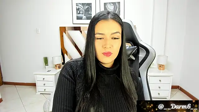 Snapshot of Lia_Simons chatting on 03-05-25, 02:14 Lia Simons online show from 03-05-25, 02:14