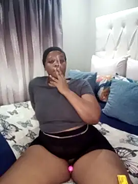 Snapshot of SQUITBOOTY chatting on 03-28-26, 07:46 SQUITBOOTY online show from 03-28-26, 07:46