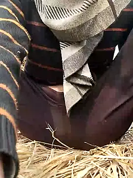 Snapshot of ThethunderPo chatting on 12-25-24, 03:50 ThethunderPo online show from 12-25-24, 03:50