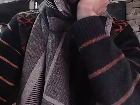 Snapshot of ThethunderPo chatting on 12-30-24, 07:37 ThethunderPo online show from 12-30-24, 07:37