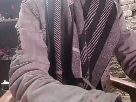 Snapshot of ThethunderPo chatting on 01-04-25, 02:46 ThethunderPo online show from 01-04-25, 02:46