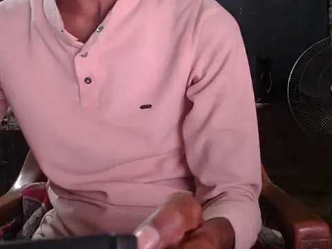 Snapshot of ThethunderPo chatting on 03-02-25, 10:24 ThethunderPo online show from 03-02-25, 10:24