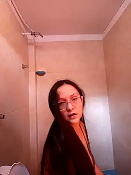 Snapshot of Camilatinass_ chatting on 05-08-26, 12:21 Camilatinass online show from 05-08-26, 12:21