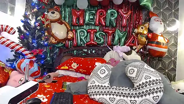 yummymeily online show from 12-25-24, 09:33