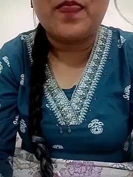 naughtymadam online show from 03-11-26, 07:47