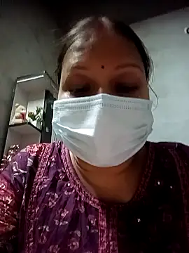 naughtymadam online show from 04-17-26, 04:10