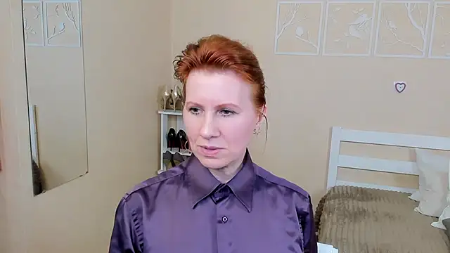 FoxySophia online show from 01-28-25, 03:25