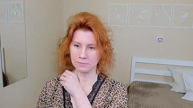 FoxySophia online show from 02-03-25, 06:02