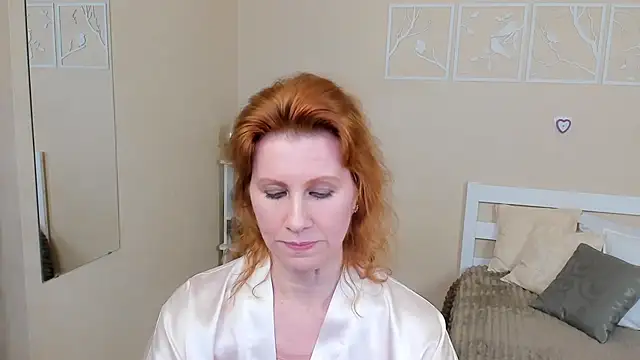 FoxySophia online show from 02-08-25, 10:51