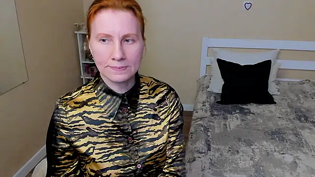 FoxySophia online show from 10-03-25, 11:07