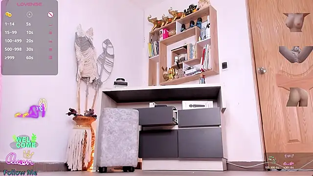 Snapshot of ana_bolena chatting on 03-27-26, 03:12 ana bolena online show from 03-27-26, 03:12