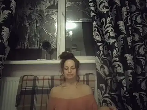 LindaStarS online show from 01-28-25, 04:08