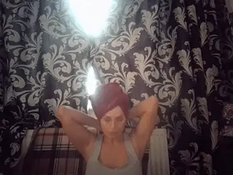 LindaStarS online show from 01-31-25, 02:17