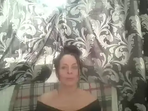 LindaStarS online show from 02-08-25, 12:39