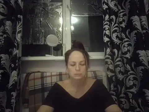 LindaStarS online show from 02-11-25, 04:56