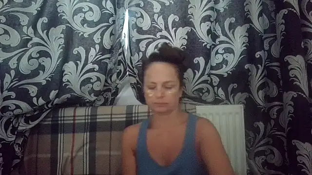 LindaStarS online show from 09-27-25, 06:40