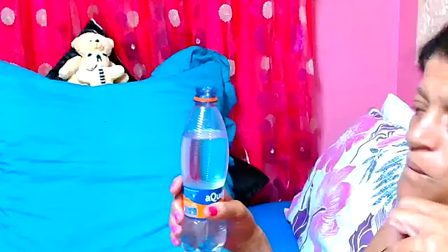SLUTTYROXY online show from 01-10-25, 08:07