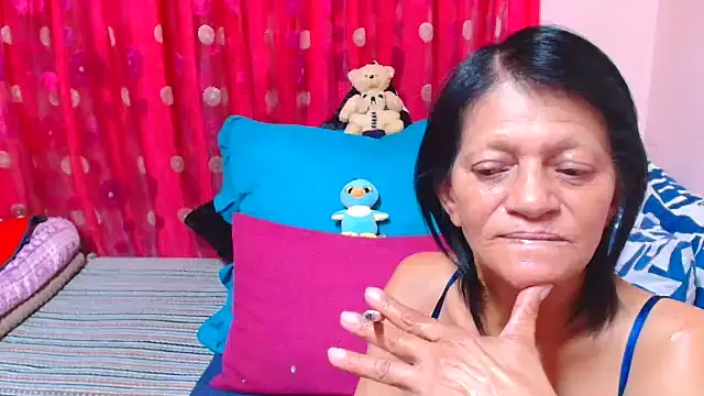 SLUTTYROXY online show from 05-10-26, 05:07