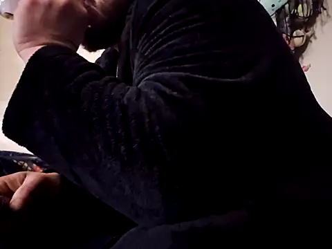 UncutHammer69 online show from 01-10-26, 08:43