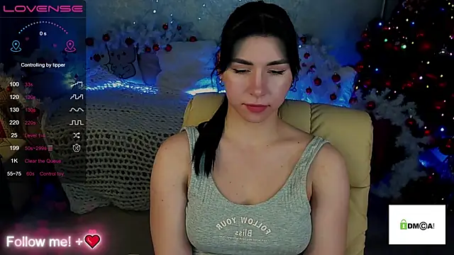 Snapshot of EmilyCandyy chatting on 12-06-24, 10:05 EmilyCandyy online show from 12-06-24, 10:05