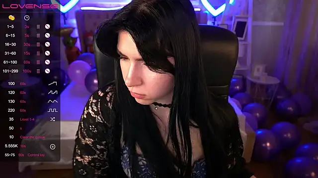 Snapshot of EmilyCandyy chatting on 01-13-25, 10:03 EmilyCandyy online show from 01-13-25, 10:03