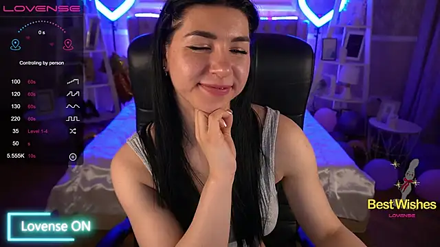 Snapshot of EmilyCandyy chatting on 02-04-25, 12:55 EmilyCandyy online show from 02-04-25, 12:55