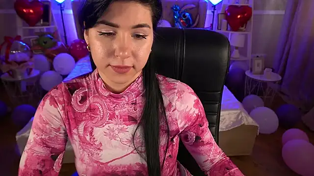 Snapshot of EmilyCandyy chatting on 02-17-25, 12:48 EmilyCandyy online show from 02-17-25, 12:48