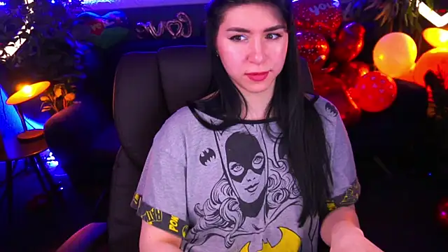 Snapshot of EmilyCandyy chatting on 02-20-25, 10:16 EmilyCandyy online show from 02-20-25, 10:16