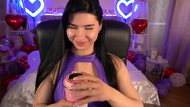 Snapshot of EmilyCandyy chatting on 02-24-25, 10:15 EmilyCandyy online show from 02-24-25, 10:15