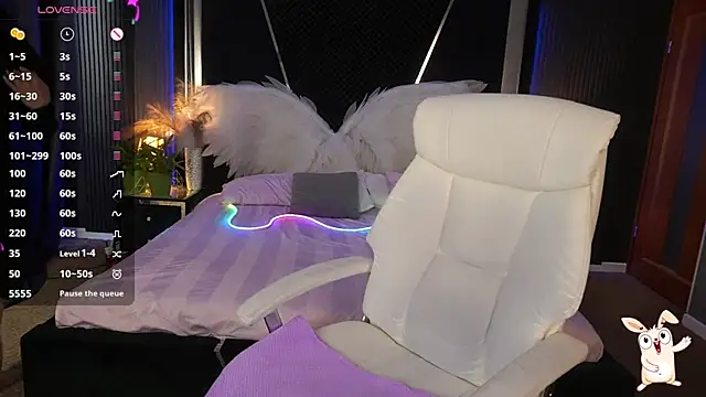 EmilyCandyy online show from 06-06-26, 06:51