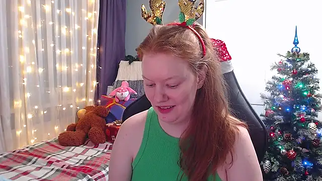 Snapshot of Lady_Inari chatting on 12-29-24, 11:29 Lady Inari online show from 12-29-24, 11:29