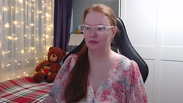 Snapshot of Lady_Inari chatting on 01-11-25, 04:36 Lady Inari online show from 01-11-25, 04:36