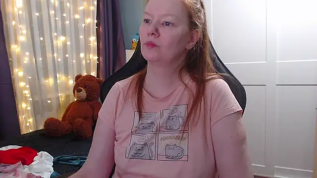 Snapshot of Lady_Inari chatting on 01-22-25, 11:32 Lady Inari online show from 01-22-25, 11:32