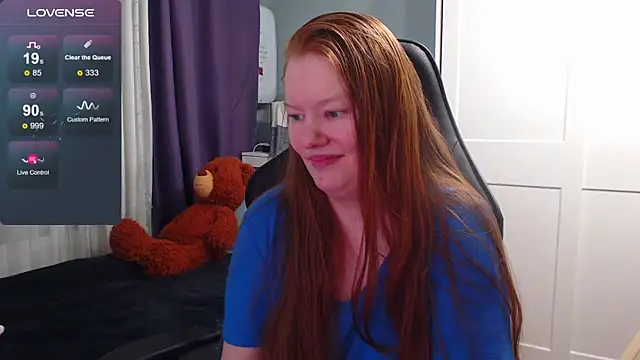 Snapshot of Lady_Inari chatting on 02-09-25, 07:19 Lady Inari online show from 02-09-25, 07:19