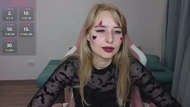 Snapshot of Jessy_Ginger chatting on 10-31-25, 03:02 Jessy Ginger online show from 10-31-25, 03:02