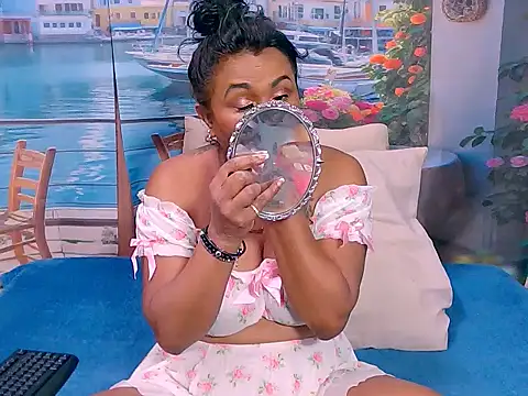 Snapshot of indiansparkle chatting on 10-15-25, 03:56 indiansparkle online show from 10-15-25, 03:56