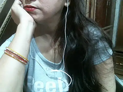 Snapshot of UrsMansi chatting on 04-07-26, 07:09 UrsMansi online show from 04-07-26, 07:09