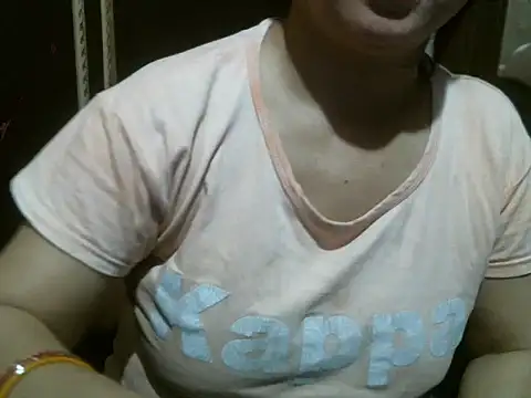 Snapshot of UrsMansi chatting on 04-15-26, 08:09 UrsMansi online show from 04-15-26, 08:09
