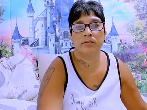 Snapshot of indianroxy chatting on 02-01-25, 06:00 indianroxy online show from 02-01-25, 06:00