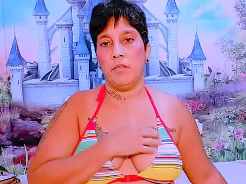 Snapshot of indianroxy chatting on 02-10-25, 05:30 indianroxy online show from 02-10-25, 05:30