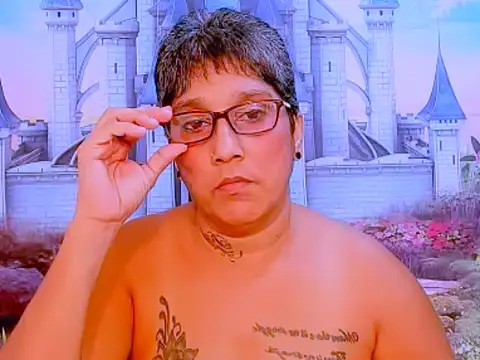 Snapshot of indianroxy chatting on 03-19-25, 10:20 indianroxy online show from 03-19-25, 10:20