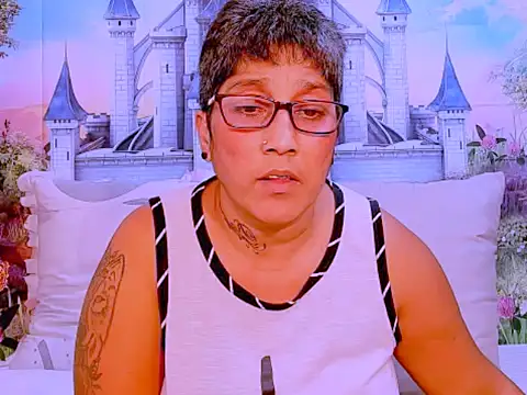 Snapshot of indianroxy chatting on 03-22-25, 12:06 indianroxy online show from 03-22-25, 12:06